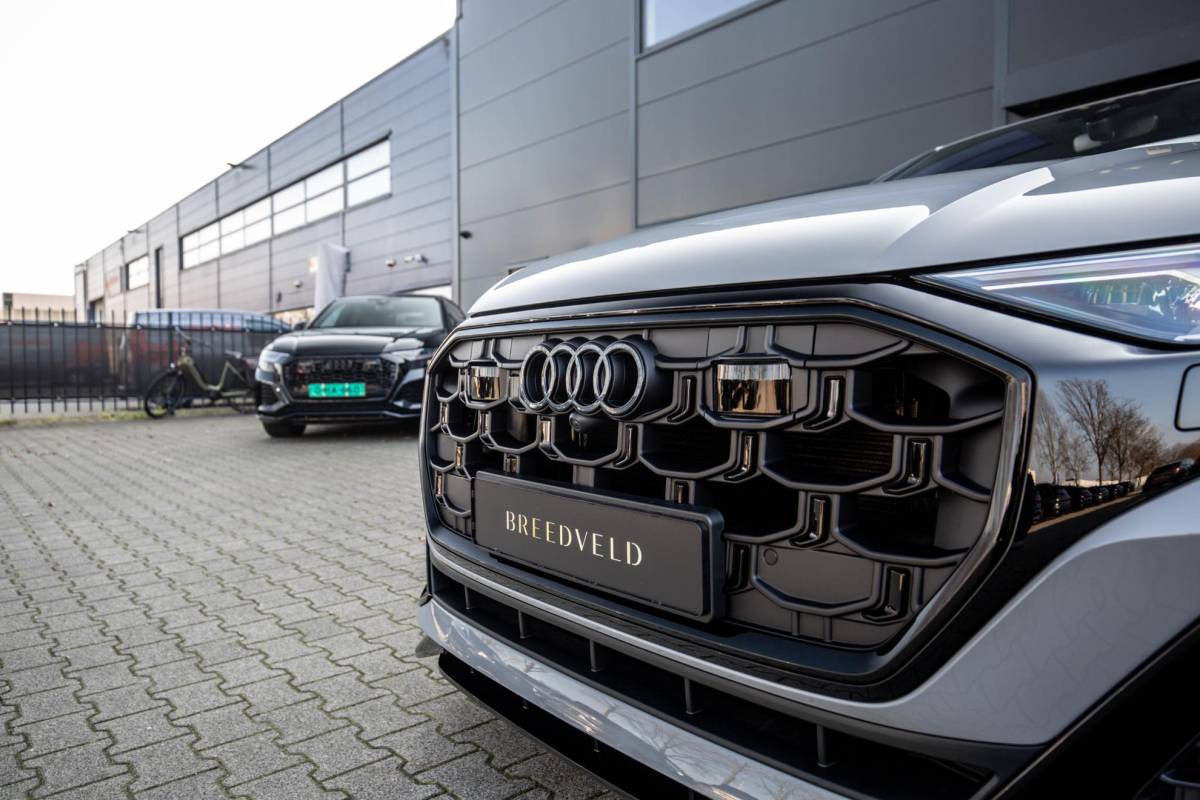 Audi Q8 Audi Q8 60 TFSI e Competition 490pk, Nardo, Full-options 2026