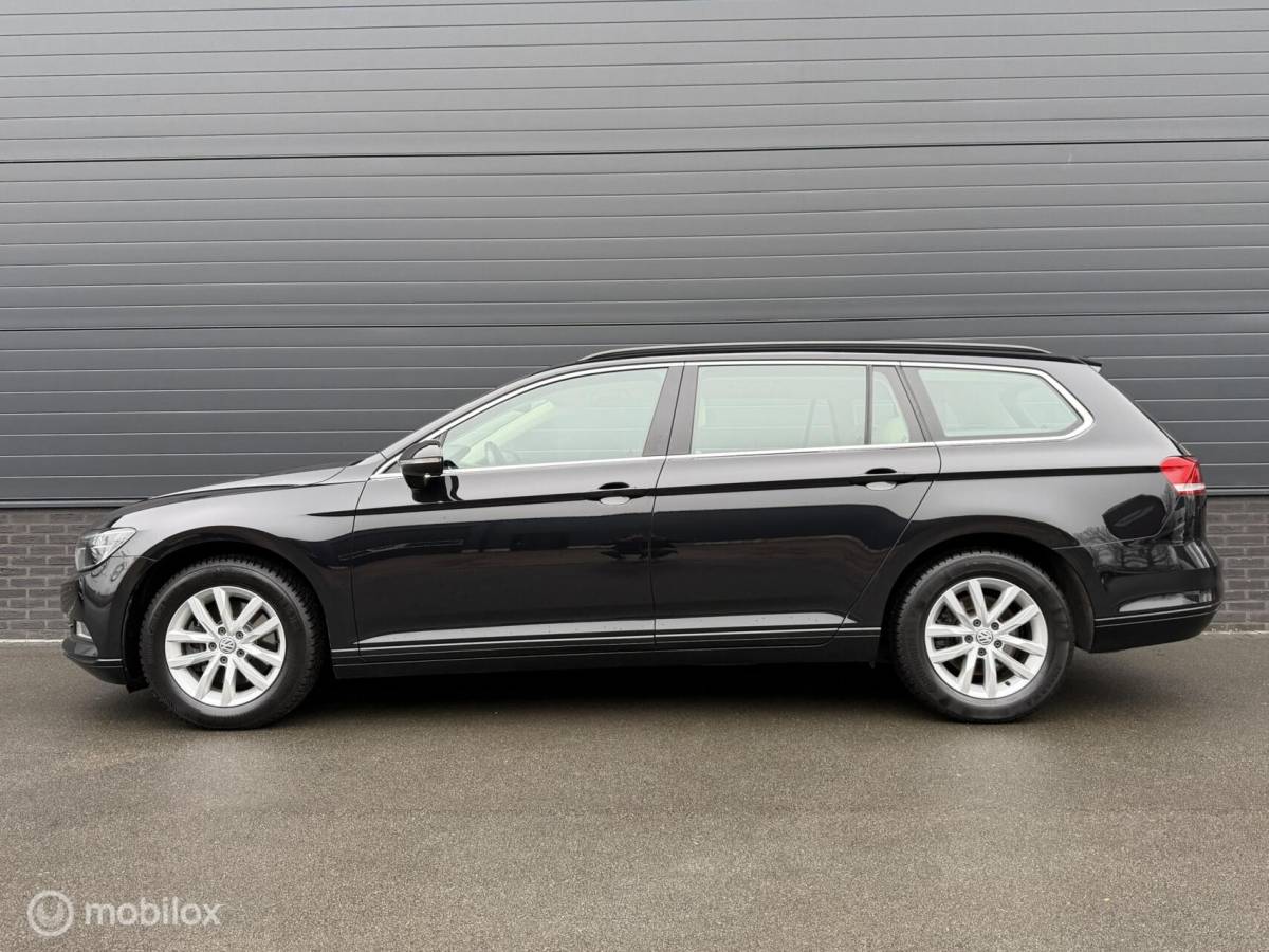 Volkswagen Passat Volkswagen Passat Variant 1.4 TSI ACT DSG CFL ADABCR*CARPLAY*HAAK