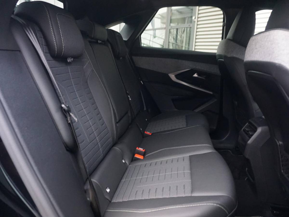Peugeot 3008 Peugeot 3008 1.2 Hybrid 145 GT | 360 Vision & Drive Assist Plus Pack |