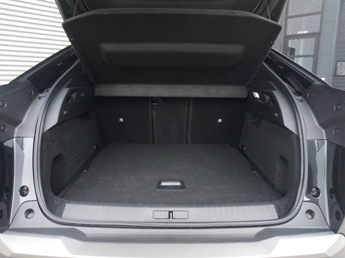 Peugeot 3008 Peugeot 3008 1.2 Hybrid 145 GT | 360 Vision & Drive Assist Plus Pack |