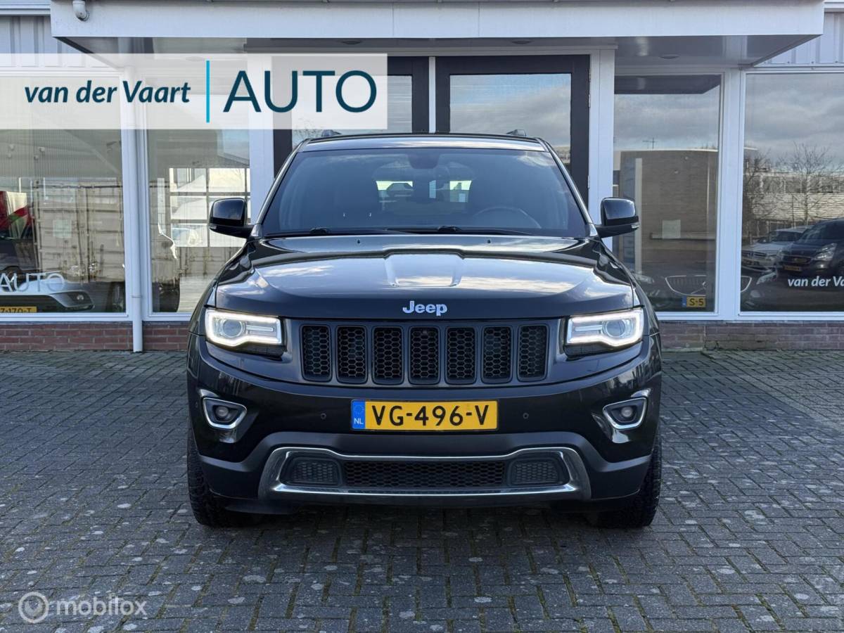 Jeep Grand Cherokee Jeep Grand Cherokee 3.0 CRD Laredo / Grijs kenteken / Leder