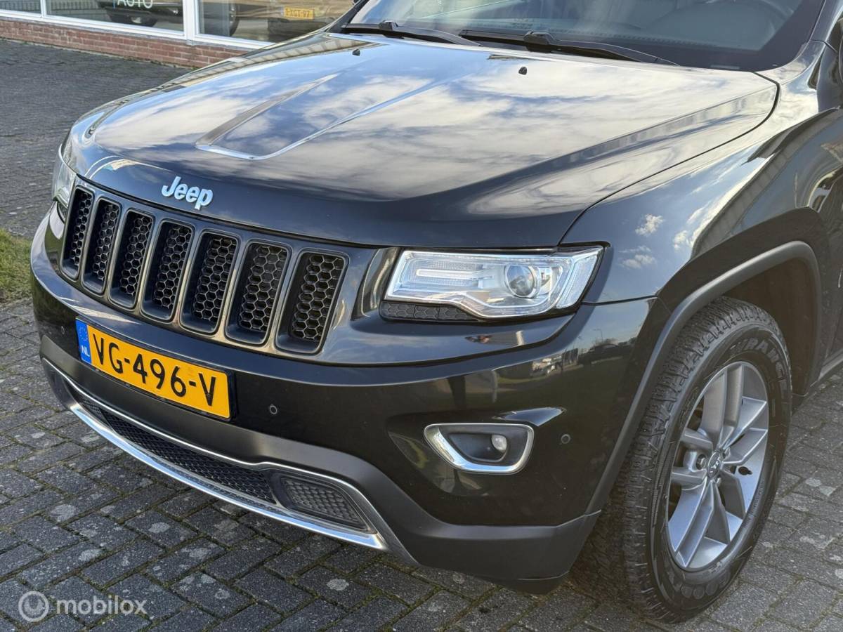 Jeep Grand Cherokee Jeep Grand Cherokee 3.0 CRD Laredo / Grijs kenteken / Leder