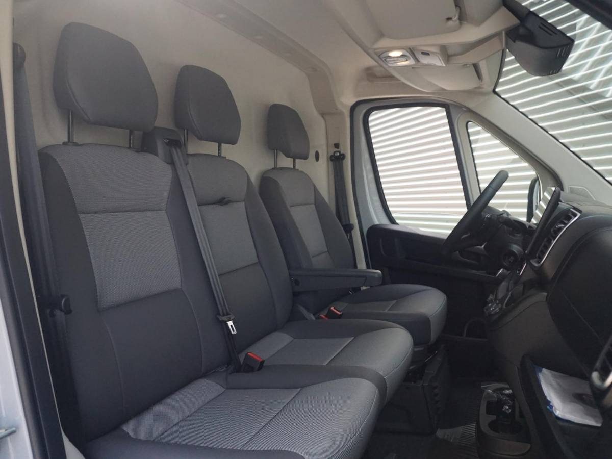 Fiat E-Ducato Fiat E-Ducato L3H2 110 kWh | camera | navigatie incl. Apple Carplay | betimmering |