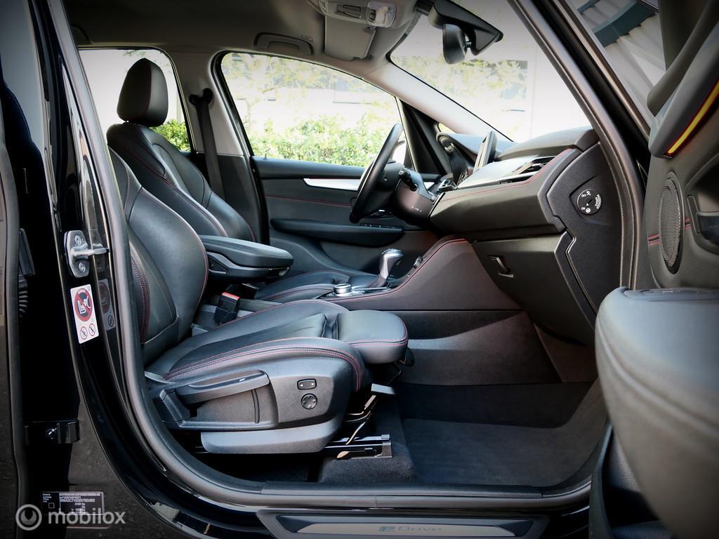 BMW 2 Serie BMW 2-serie Active Tourer 225XE Sport Line – leer – LED – 18 inch