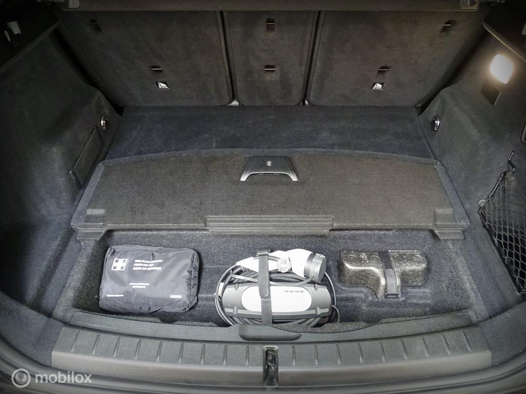 BMW 2 Serie BMW 2-serie Active Tourer 225XE Sport Line – leer – LED – 18 inch