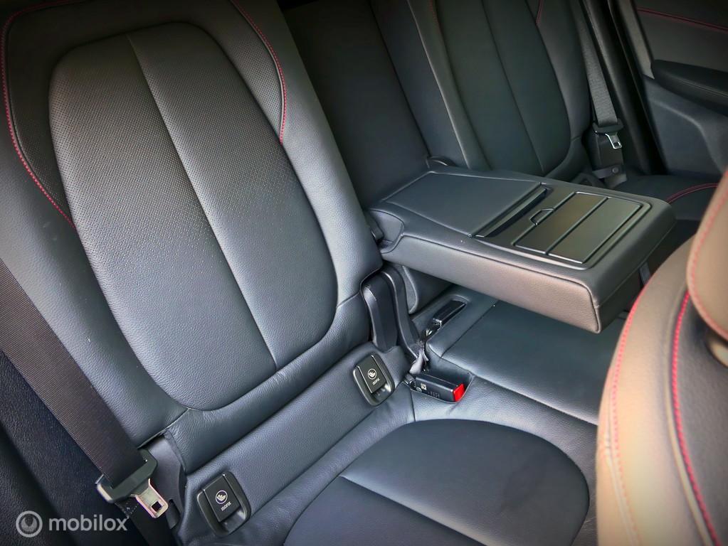 BMW 2 Serie BMW 2-serie Active Tourer 225XE Sport Line – leer – LED – 18 inch