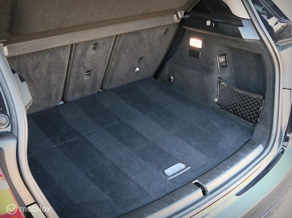 BMW 2 Serie BMW 2-serie Active Tourer 225XE Sport Line – leer – LED – 18 inch