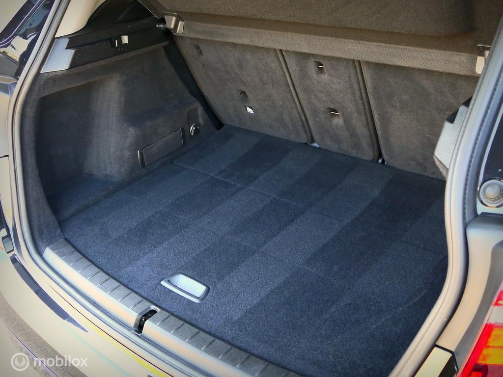 BMW 2 Serie BMW 2-serie Active Tourer 225XE Sport Line – leer – LED – 18 inch