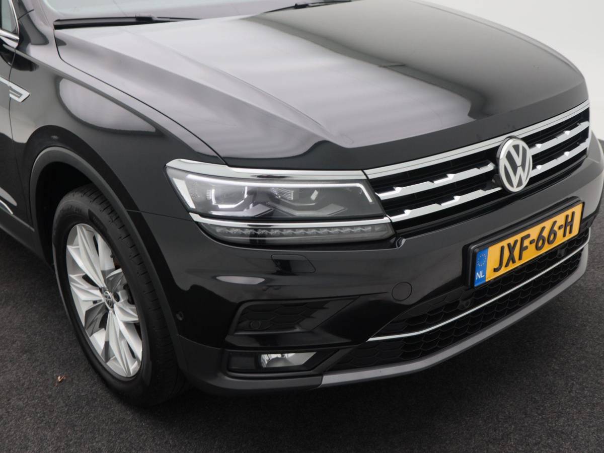 Volkswagen Tiguan Allspace Volkswagen Tiguan Allspace 1.5 TSi 150 Pk Automaat Elegance 7-Persoons | Adaptive Cruise | Full Led | Camera | Stoel Verwarming | 18 Inch | 33.070 Km!!