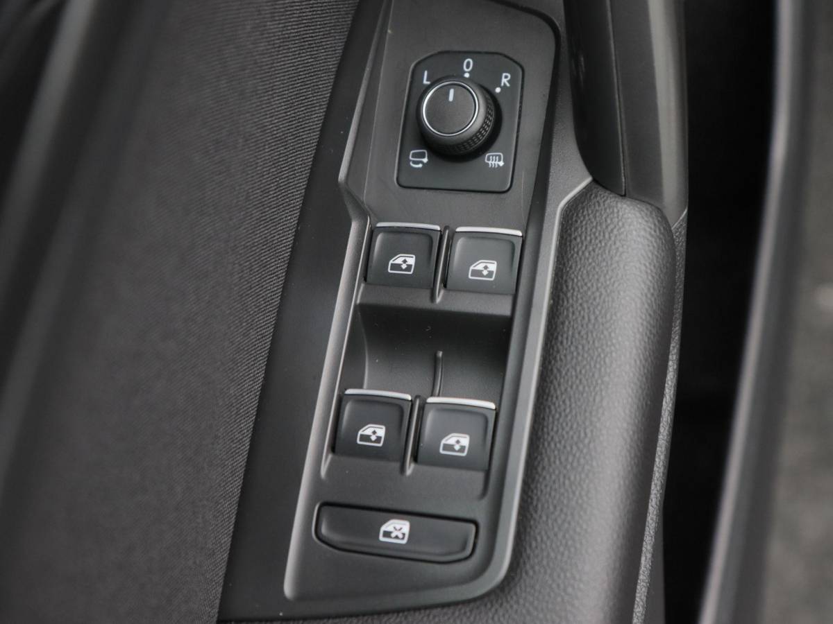 Volkswagen Tiguan Allspace Volkswagen Tiguan Allspace 1.5 TSi 150 Pk Automaat Elegance 7-Persoons | Adaptive Cruise | Full Led | Camera | Stoel Verwarming | 18 Inch | 33.070 Km!!