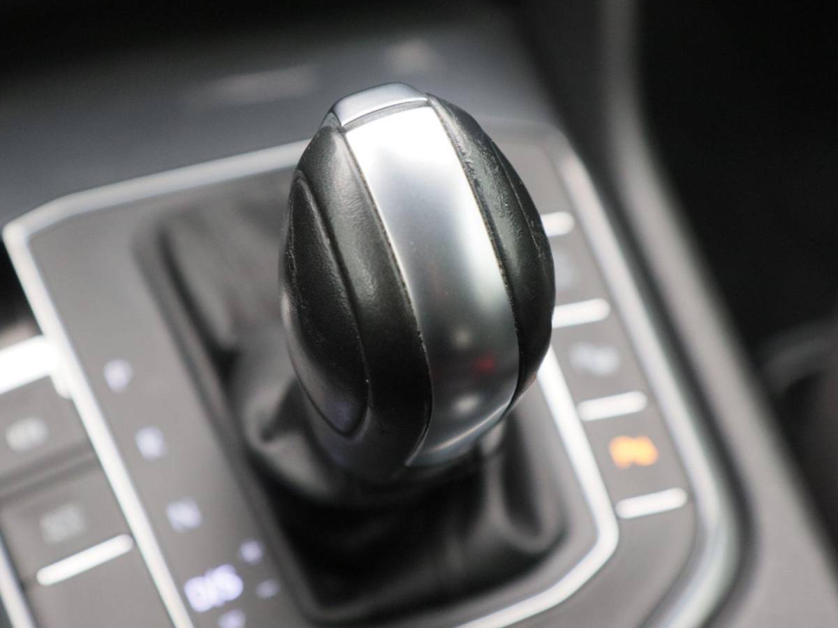 Volkswagen Tiguan Allspace Volkswagen Tiguan Allspace 1.5 TSi 150 Pk Automaat Elegance 7-Persoons | Adaptive Cruise | Full Led | Camera | Stoel Verwarming | 18 Inch | 33.070 Km!!