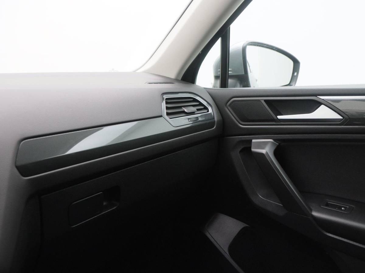 Volkswagen Tiguan Allspace Volkswagen Tiguan Allspace 1.5 TSi 150 Pk Automaat Elegance 7-Persoons | Adaptive Cruise | Full Led | Camera | Stoel Verwarming | 18 Inch | 33.070 Km!!