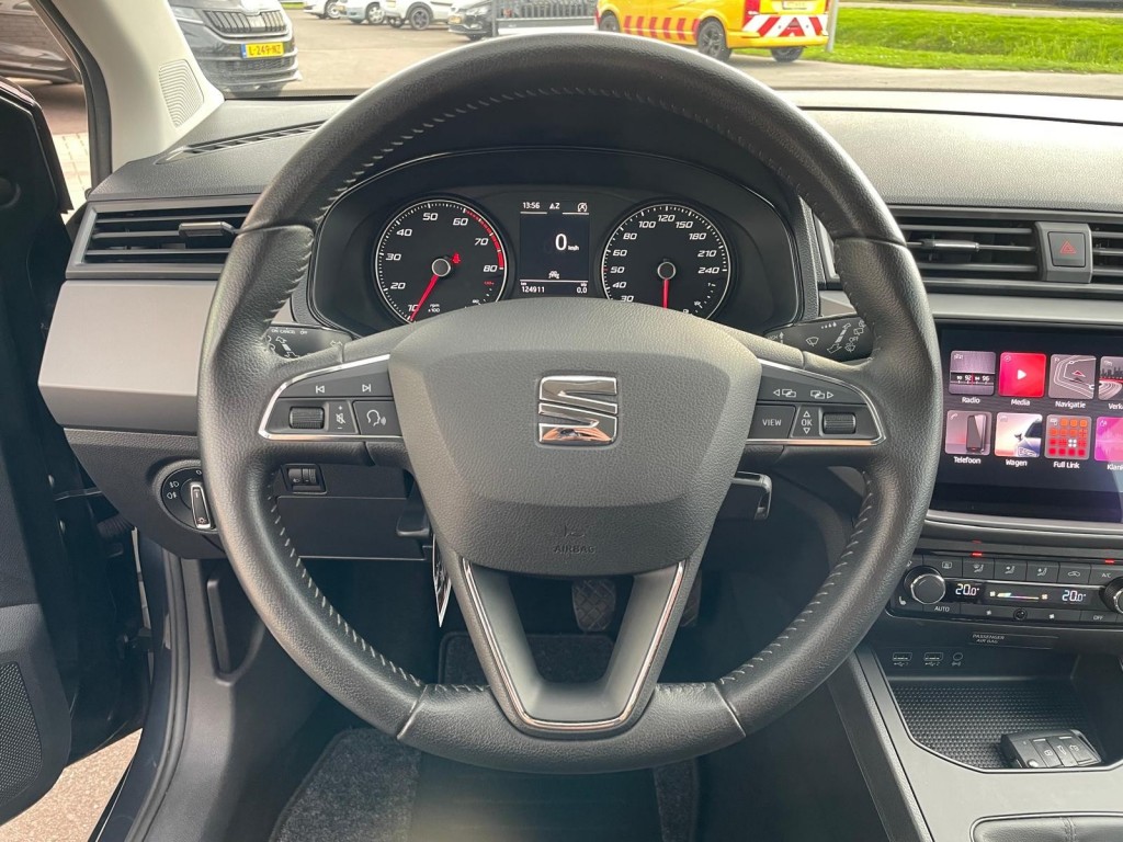 SEAT Ibiza Seat Ibiza 1.0 TSI Business intense, Stoelverwarming, Stuurwielbediening, DAB+, PDC