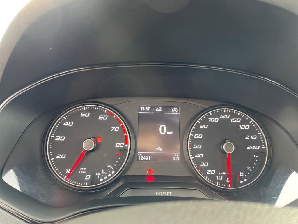 SEAT Ibiza Seat Ibiza 1.0 TSI Business intense, Stoelverwarming, Stuurwielbediening, DAB+, PDC