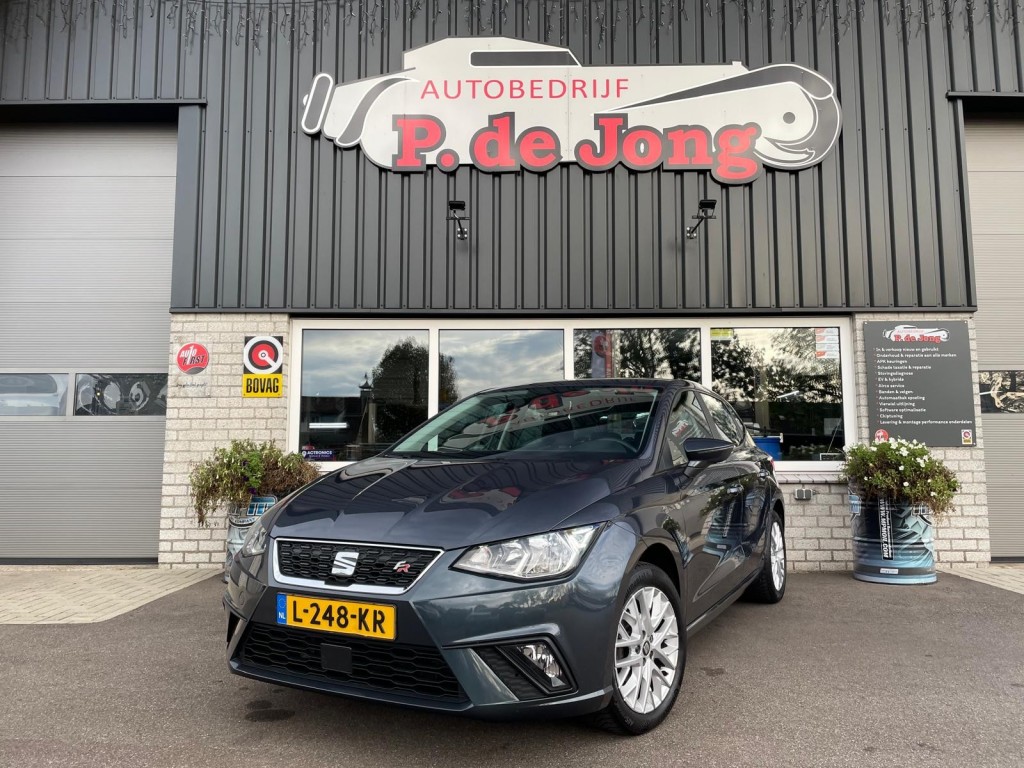 SEAT Ibiza Seat Ibiza 1.0 TSI Business intense, Stoelverwarming, Stuurwielbediening, DAB+, PDC