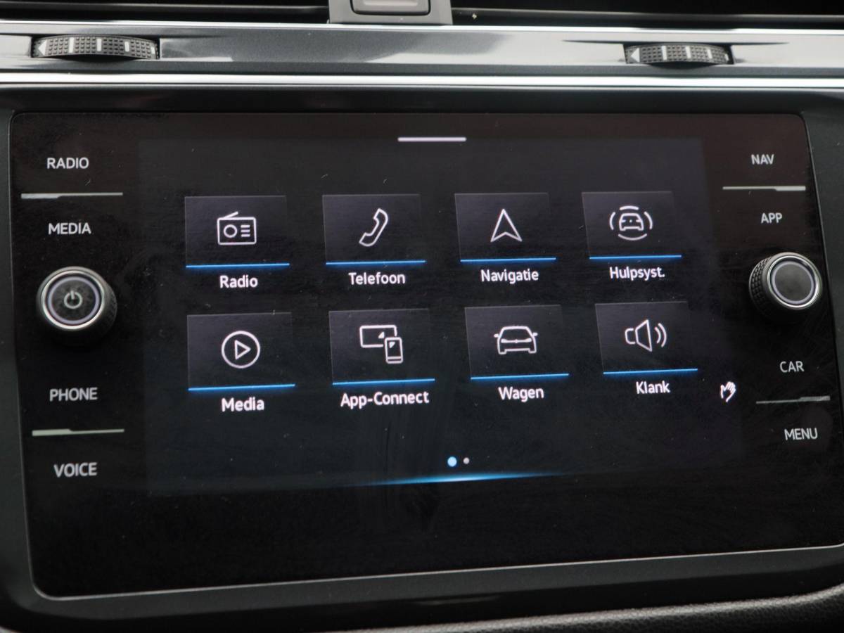 Volkswagen Tiguan Allspace Volkswagen Tiguan Allspace 1.5 TSi 150 Pk Automaat Move 7p. | Trekhaak | Panorama Dak | Adaptive Cruise | Camera | Stoelverwarming| 18 Inch | 34.080 Km !!