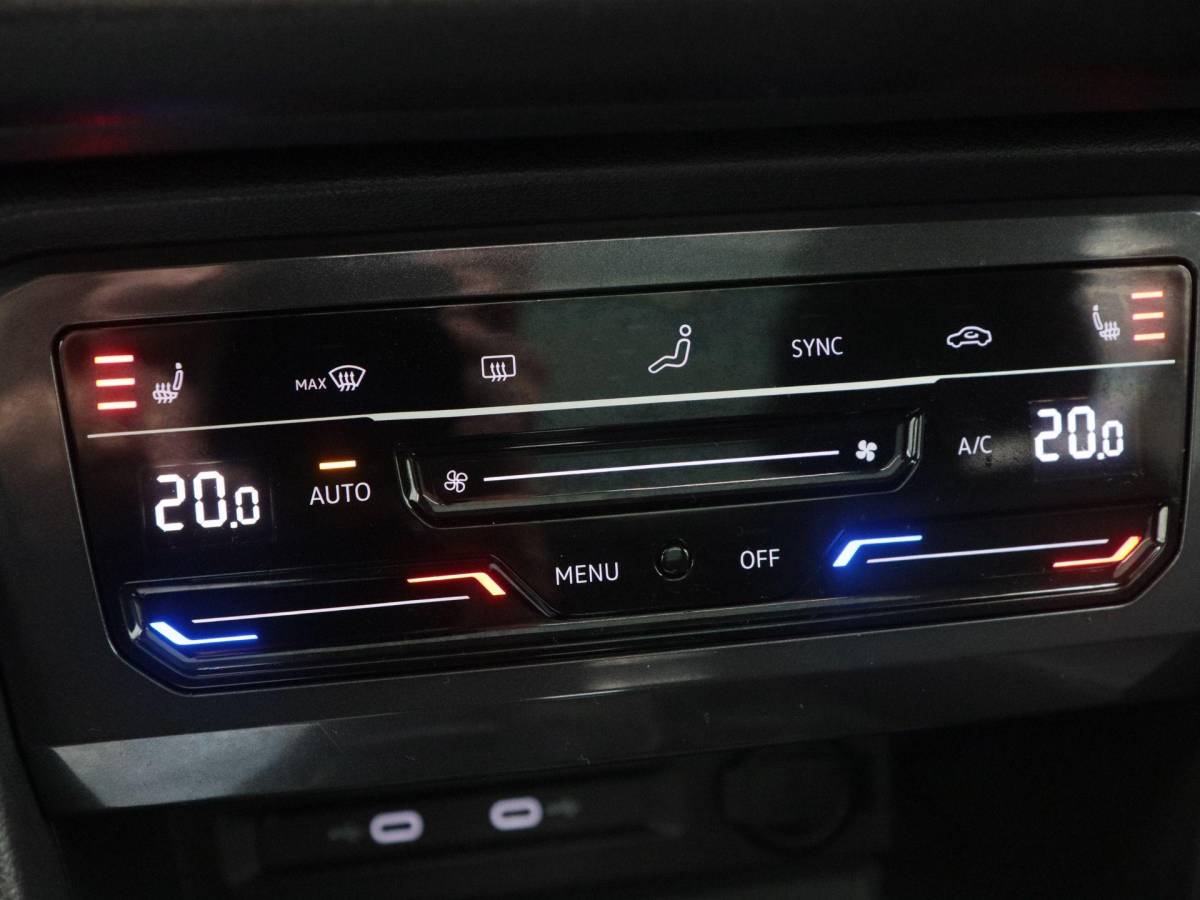 Volkswagen Tiguan Allspace Volkswagen Tiguan Allspace 1.5 TSi 150 Pk Automaat Move 7p. | Trekhaak | Panorama Dak | Adaptive Cruise | Camera | Stoelverwarming| 18 Inch | 34.080 Km !!