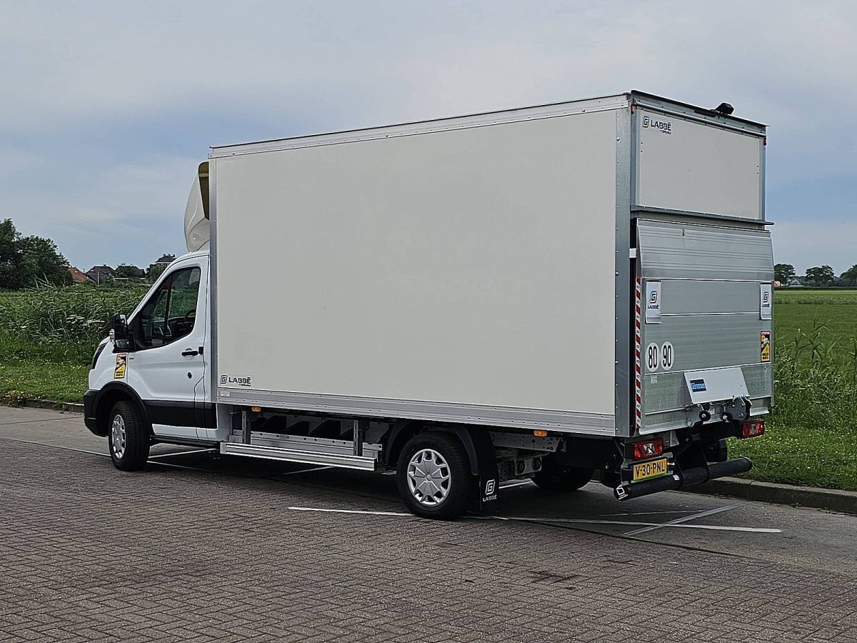 Ford E-Transit FORD E-TRANSIT bakwagen laadklep!