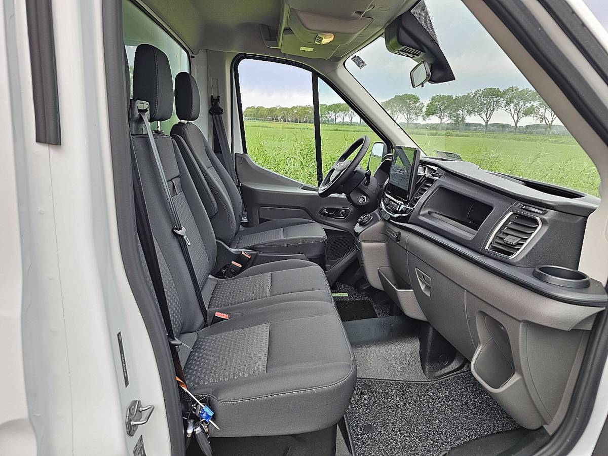 Ford E-Transit FORD E-TRANSIT bakwagen laadklep!