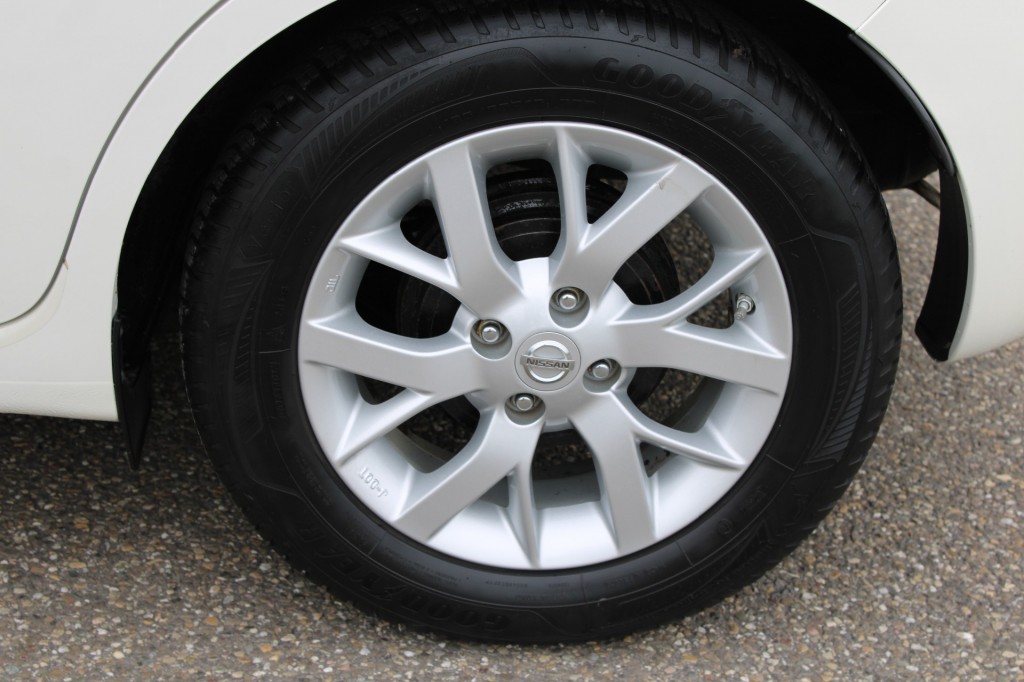 Nissan Note Nissan Note 1.2 80pk Connect Edition ECC/Cruise/Navi/Bluetooth/Trekhaak