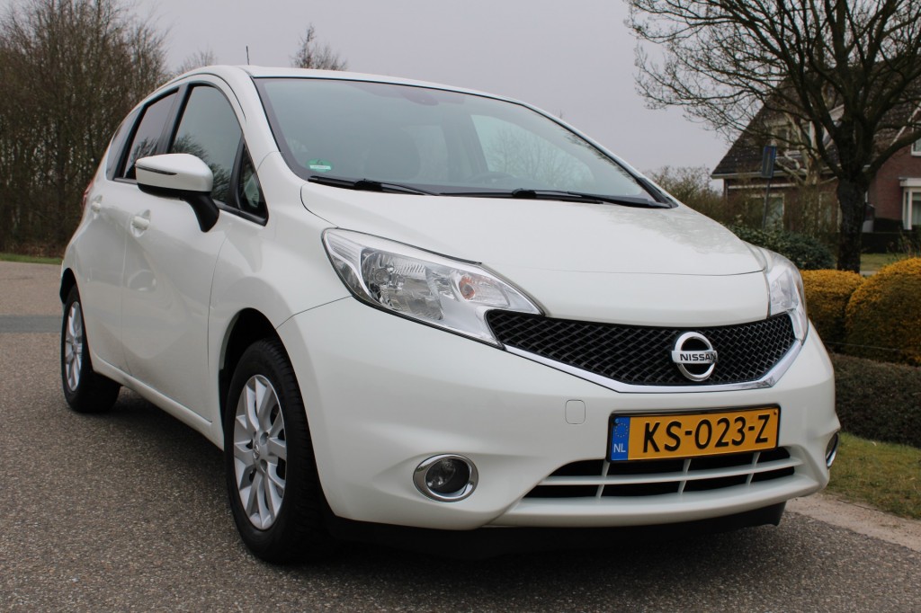 Nissan Note Nissan Note 1.2 80pk Connect Edition ECC/Cruise/Navi/Bluetooth/Trekhaak