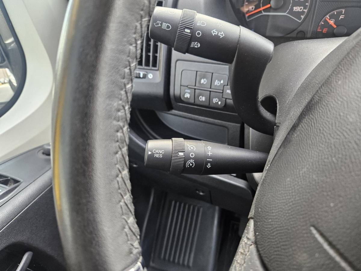 Opel Movano Opel Movano 2.2D L2H2 Airco Camera Trekhaak 3000 kg trekgew