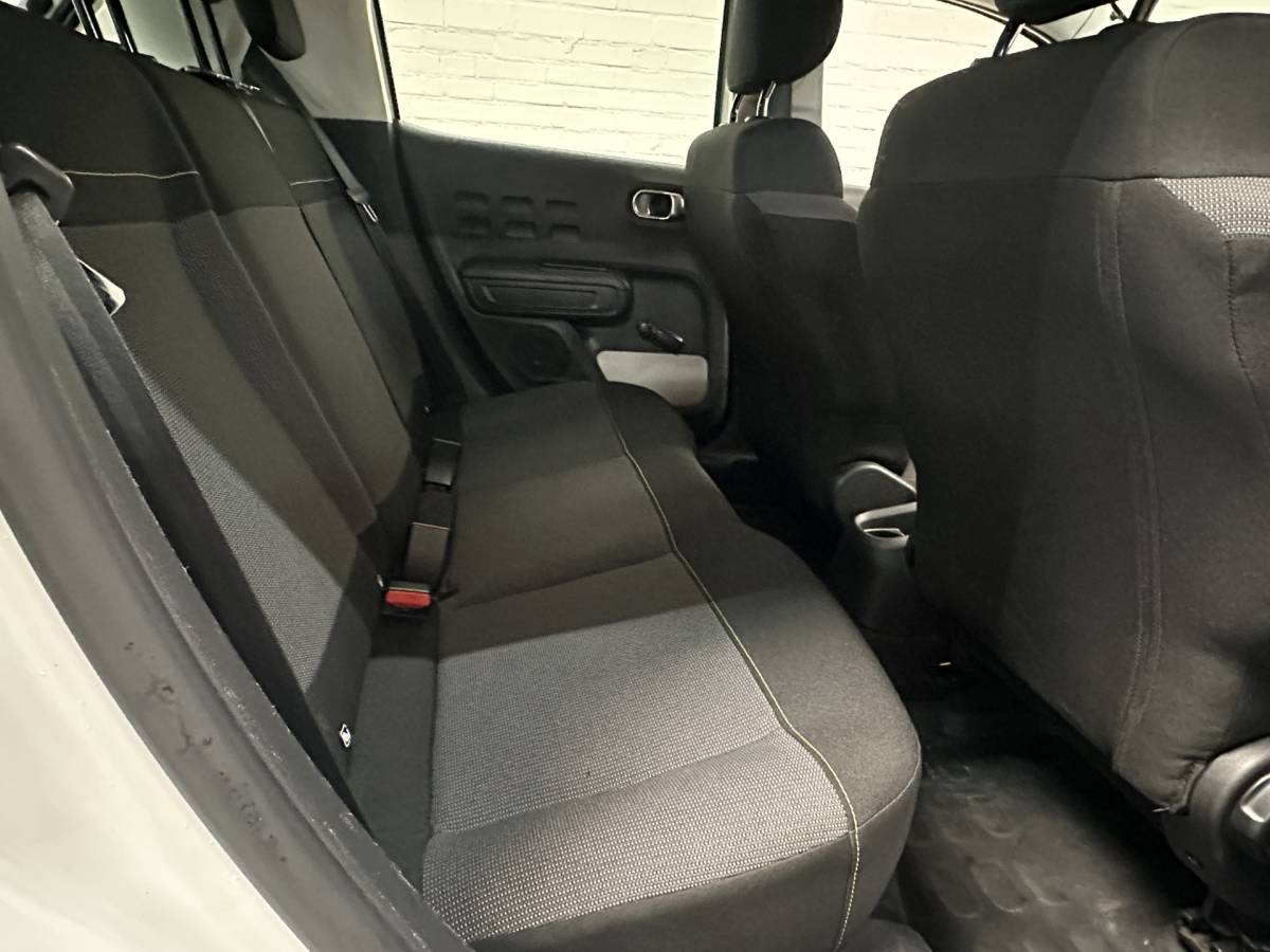 Citroën C3 Citroën C3 1.2 PureTech CLIMA /CRUISE / START-STOP Dealer onderhouden!!! 6 maanden garantie !!!