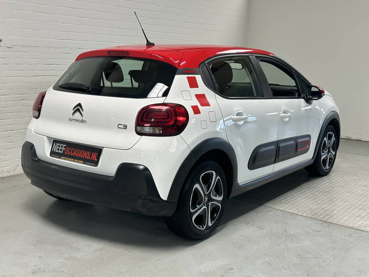 Citroën C3 Citroën C3 1.2 PureTech CLIMA /CRUISE / START-STOP Dealer onderhouden!!! 6 maanden garantie !!!