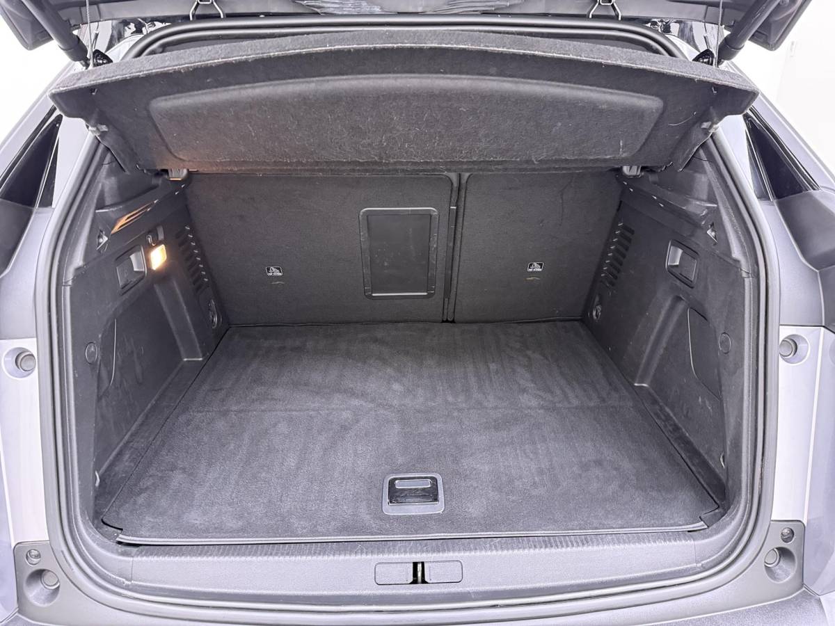 Peugeot 3008 Peugeot 3008 1.6 HYbrid 225 GT PHEV | BLACK OPTIC| FOCAL AUDIO| STOELVERWARMING| CAMERA VOOR+ ACHTER| ADAPTIVE CRUISE CONTROL| DODE HOEK SENSOR| ELEK. ACHTERKLEP| STANDKACHEL
