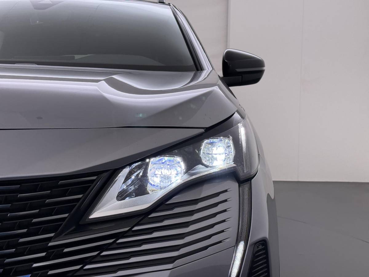 Peugeot 3008 Peugeot 3008 1.6 HYbrid 225 GT PHEV | BLACK OPTIC| FOCAL AUDIO| STOELVERWARMING| CAMERA VOOR+ ACHTER| ADAPTIVE CRUISE CONTROL| DODE HOEK SENSOR| ELEK. ACHTERKLEP| STANDKACHEL