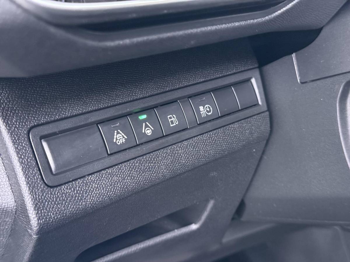 Peugeot 3008 Peugeot 3008 1.6 HYbrid 225 GT PHEV | BLACK OPTIC| FOCAL AUDIO| STOELVERWARMING| CAMERA VOOR+ ACHTER| ADAPTIVE CRUISE CONTROL| DODE HOEK SENSOR| ELEK. ACHTERKLEP| STANDKACHEL