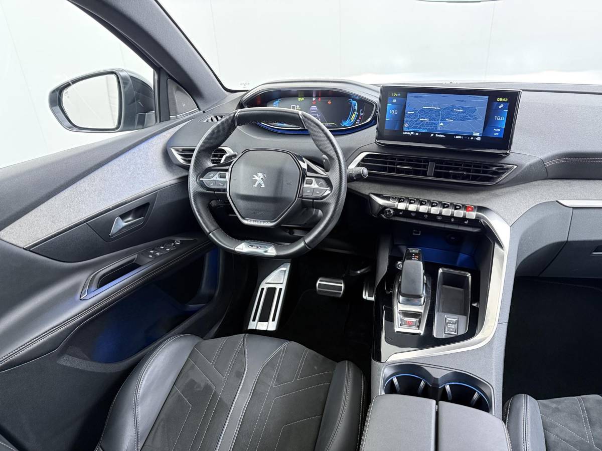 Peugeot 3008 Peugeot 3008 1.6 HYbrid 225 GT PHEV | BLACK OPTIC| FOCAL AUDIO| STOELVERWARMING| CAMERA VOOR+ ACHTER| ADAPTIVE CRUISE CONTROL| DODE HOEK SENSOR| ELEK. ACHTERKLEP| STANDKACHEL