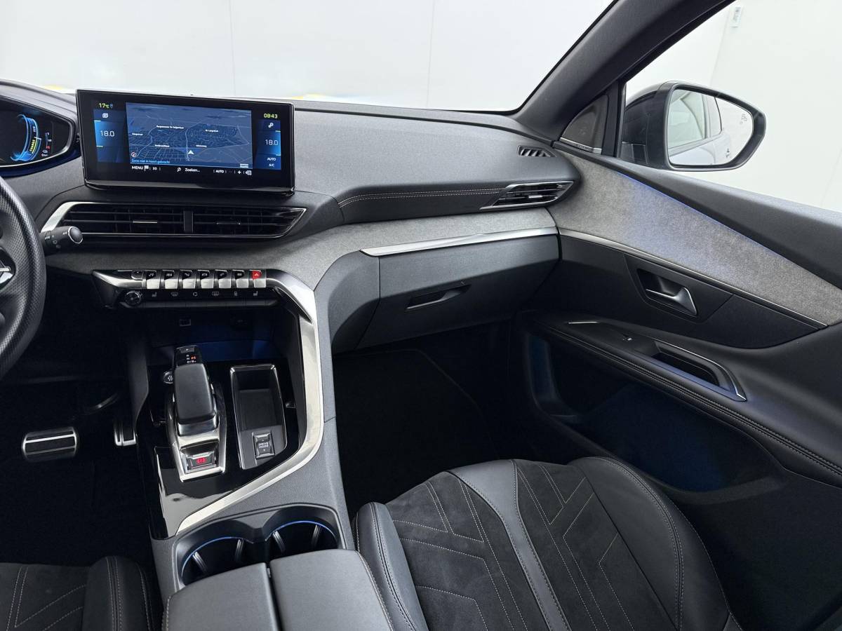 Peugeot 3008 Peugeot 3008 1.6 HYbrid 225 GT PHEV | BLACK OPTIC| FOCAL AUDIO| STOELVERWARMING| CAMERA VOOR+ ACHTER| ADAPTIVE CRUISE CONTROL| DODE HOEK SENSOR| ELEK. ACHTERKLEP| STANDKACHEL