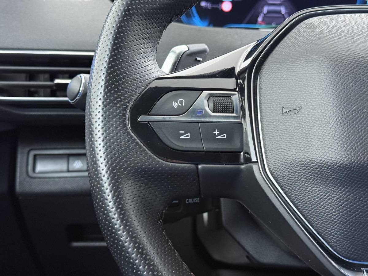 Peugeot 3008 Peugeot 3008 1.6 HYbrid 225 GT PHEV | BLACK OPTIC| FOCAL AUDIO| STOELVERWARMING| CAMERA VOOR+ ACHTER| ADAPTIVE CRUISE CONTROL| DODE HOEK SENSOR| ELEK. ACHTERKLEP| STANDKACHEL