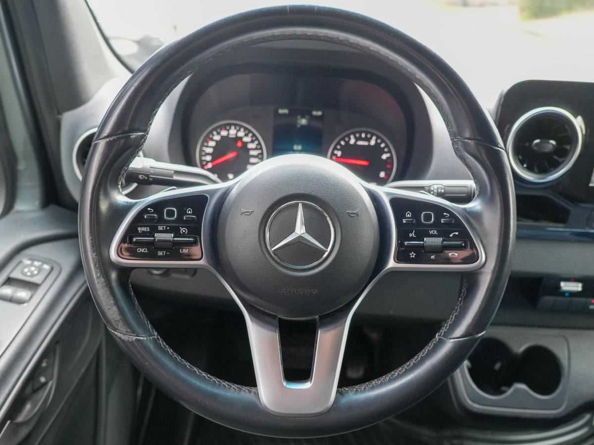 Mercedes-Benz Sprinter Mercedes-Benz Sprinter 319 3.0 CDI L2H2 EURO VI-D