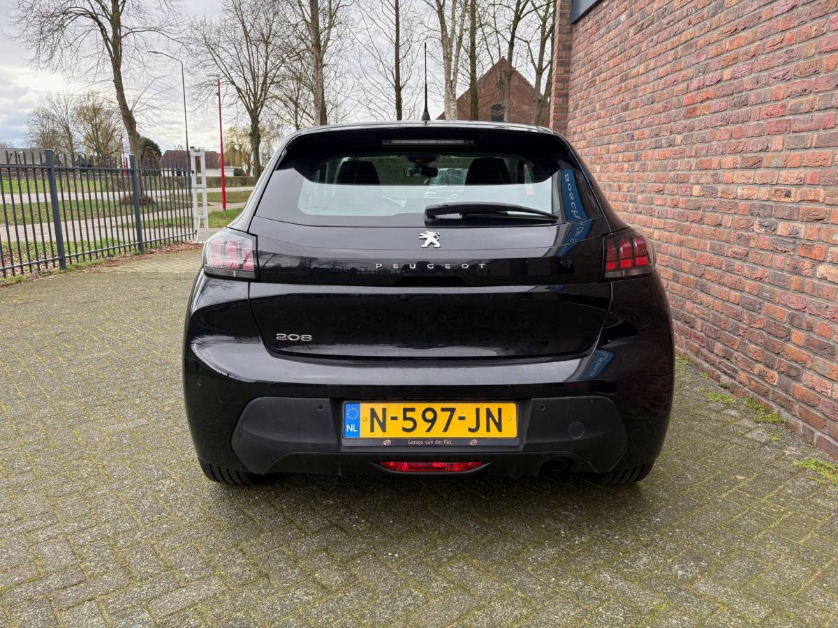 Peugeot 208 Peugeot 208 1.5 BlueHDi Blue Lease Allure|Carplay|PDC