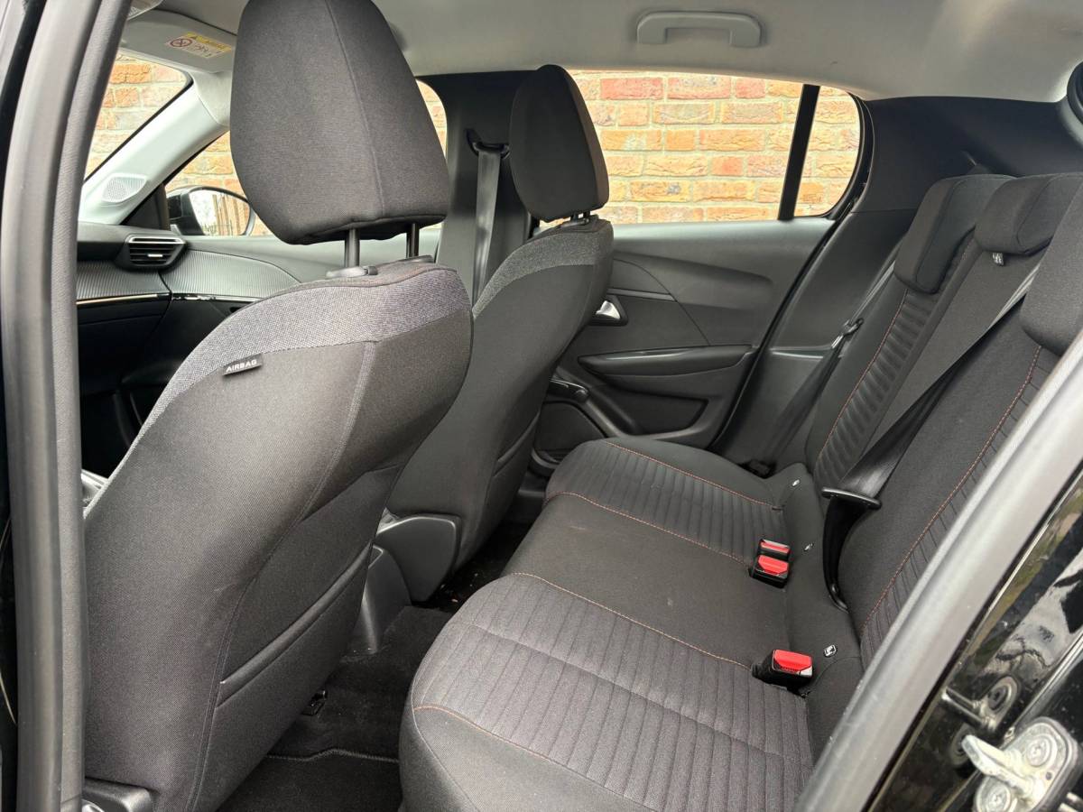 Peugeot 208 Peugeot 208 1.5 BlueHDi Blue Lease Allure|Carplay|PDC