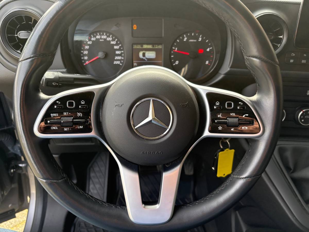 Mercedes-Benz Citan Mercedes-Benz Citan 110 CDI L1 Pro|LED|Camera|Navigatie