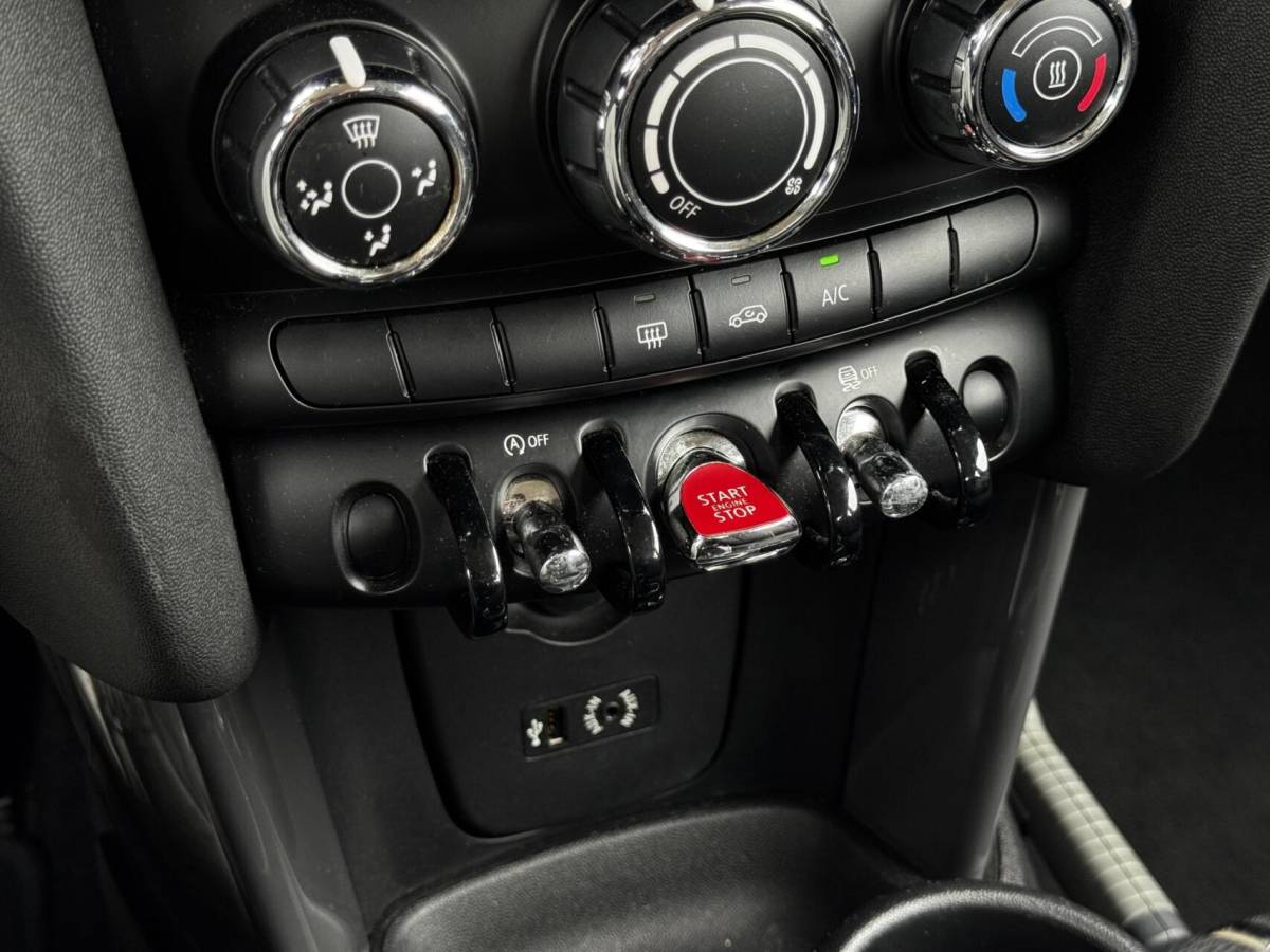 MINI One Mini Mini 1.2 One Business|17″JCW|Navi|Iso|NAP|6-Bak|BTaudio