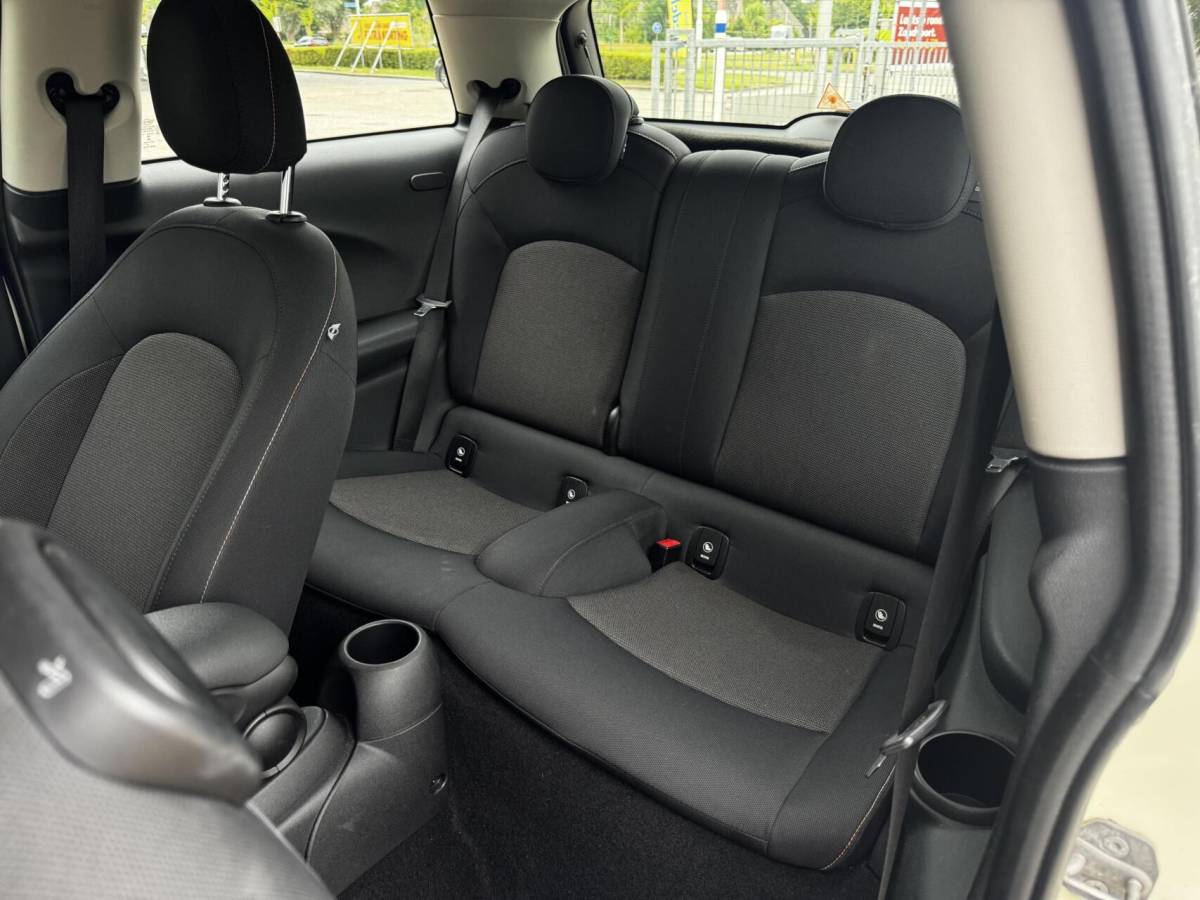 MINI One Mini Mini 1.2 One Business|17″JCW|Navi|Iso|NAP|6-Bak|BTaudio