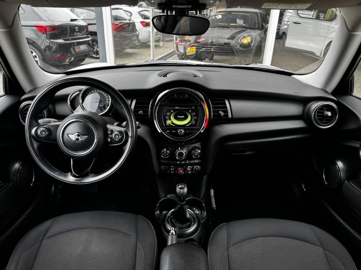 MINI One Mini Mini 1.2 One Business|17″JCW|Navi|Iso|NAP|6-Bak|BTaudio
