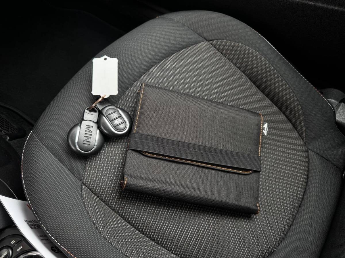 MINI One Mini Mini 1.2 One Business|17″JCW|Navi|Iso|NAP|6-Bak|BTaudio