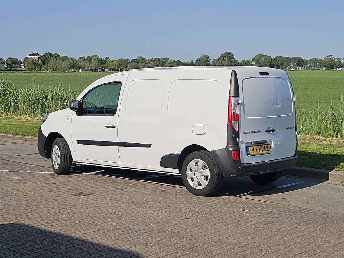 Renault Kangoo RENAULT KANGOO MAXI 1.5 DCI 3-zit 95pk euro6 xl!