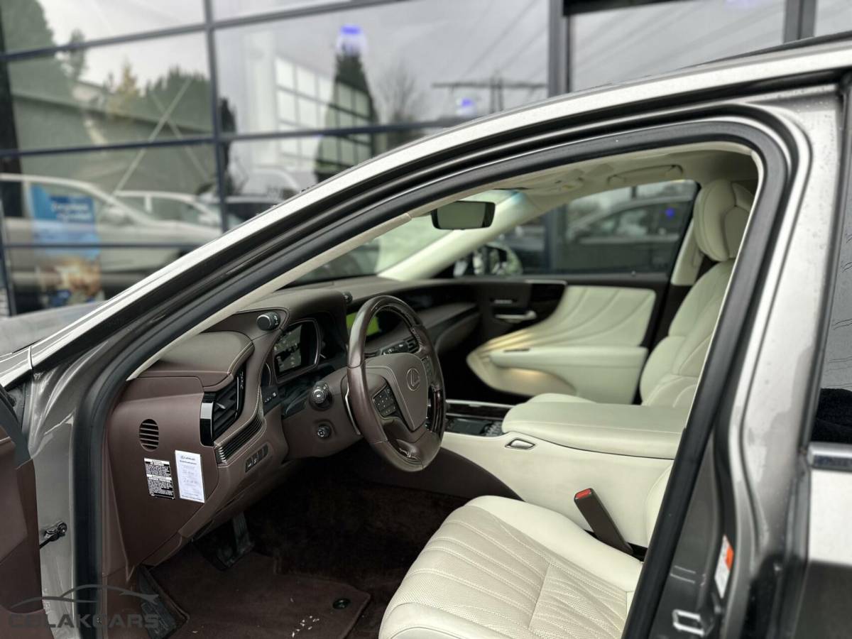 Lexus LS Lexus LS 500h AWD President Line Massage 43KM Garanti