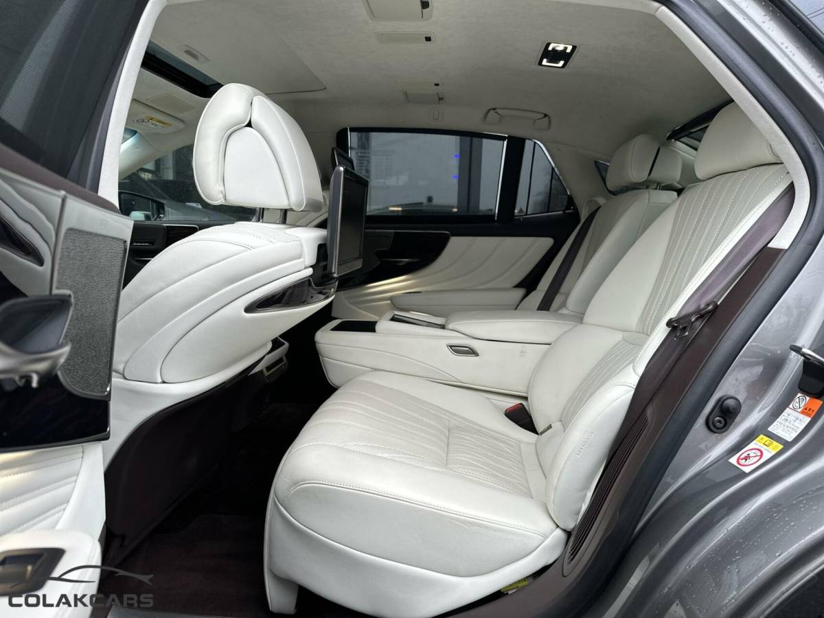 Lexus LS Lexus LS 500h AWD President Line Massage 43KM Garanti
