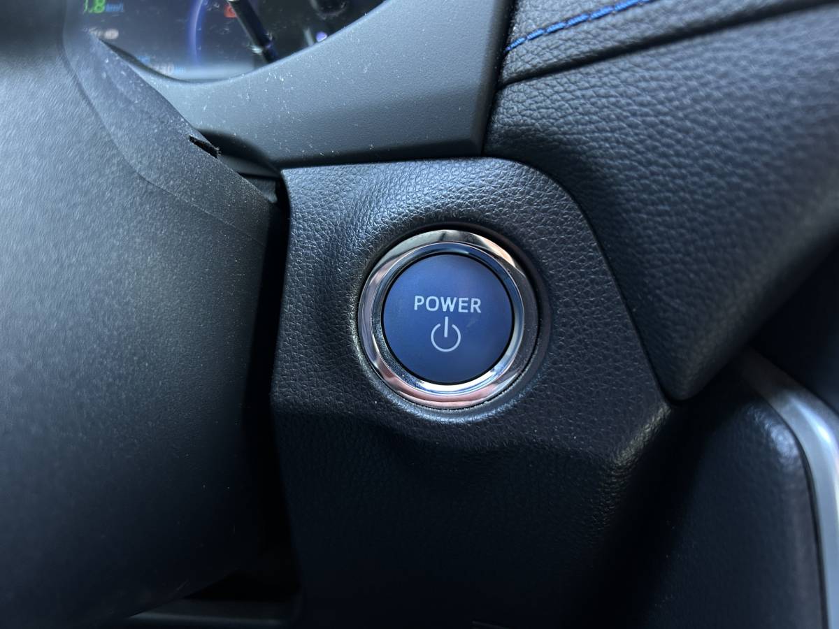 Toyota RAV4 Toyota RAV4 2.5 Hybrid AWD Bi-Tone NAVI LEER CAMERA ADAPT CRUISE ECC LMV