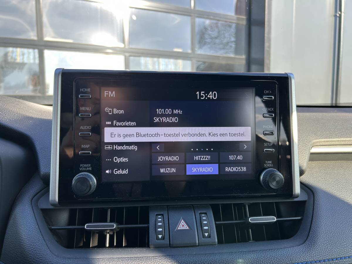 Toyota RAV4 Toyota RAV4 2.5 Hybrid AWD Bi-Tone NAVI LEER CAMERA ADAPT CRUISE ECC LMV