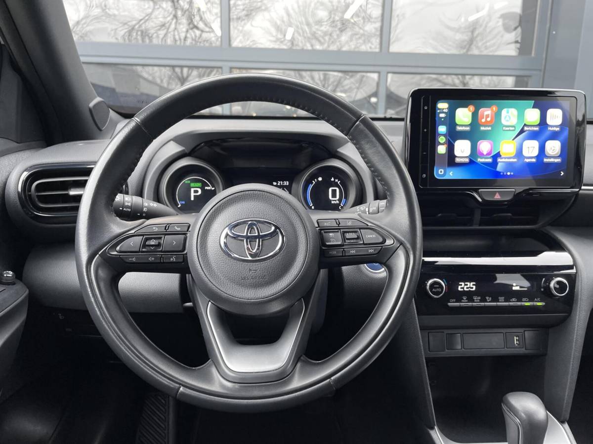 Toyota Yaris Cross Toyota Yaris Cross 1.5 Hybrid Dynamic KEYLESS|CAMERA|LED KOPLAMPEN|CARPLAY|NAVIGATIE|DEALER ONDERHOUDEN