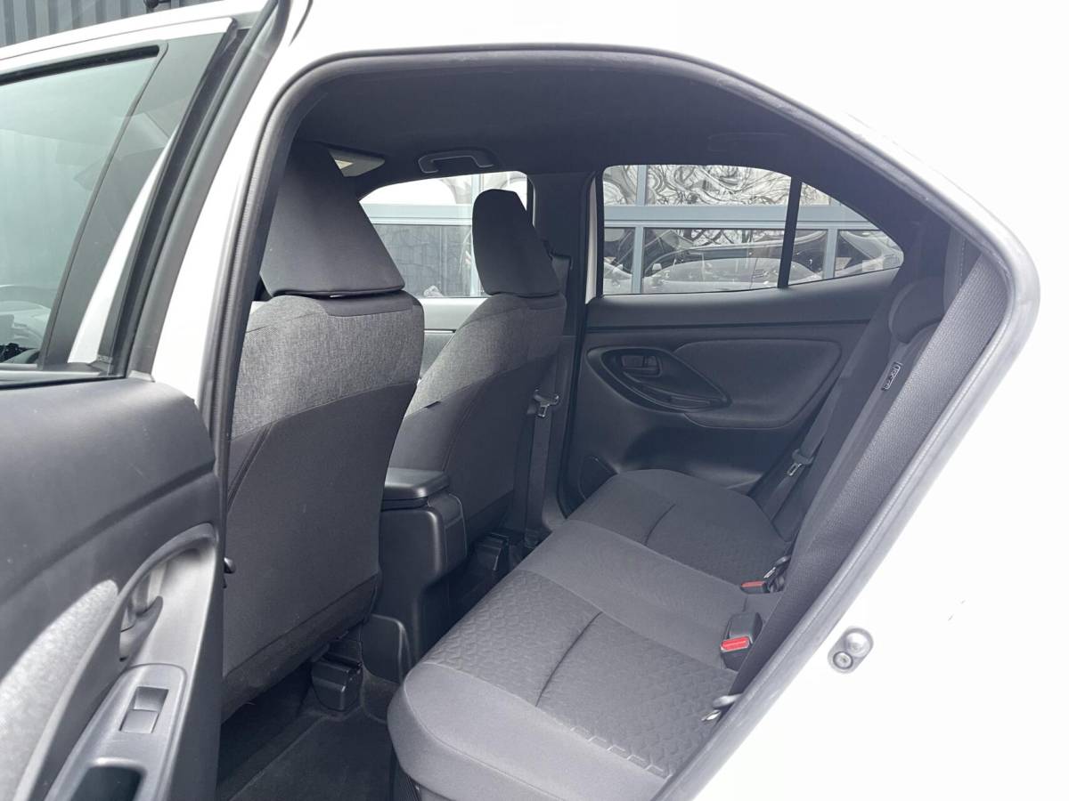Toyota Yaris Cross Toyota Yaris Cross 1.5 Hybrid Dynamic KEYLESS|CAMERA|LED KOPLAMPEN|CARPLAY|NAVIGATIE|DEALER ONDERHOUDEN