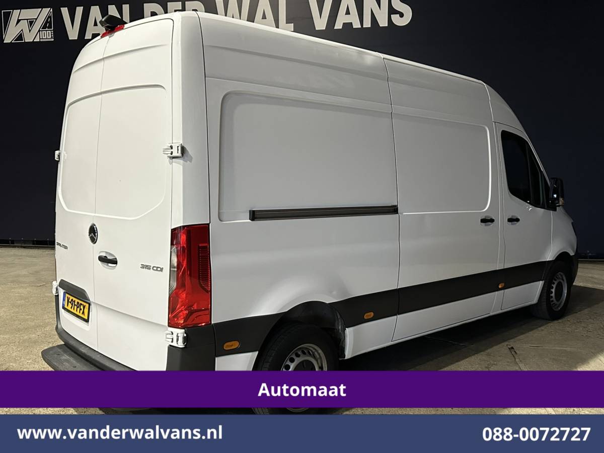 Mercedes-Benz Sprinter Mercedes-Benz Sprinter 315 CDI 150pk 9G-Tronic Automaat L2H2 Euro6 Airco | Camera | Apple Carplay | Chauffeursstoel Android Auto
